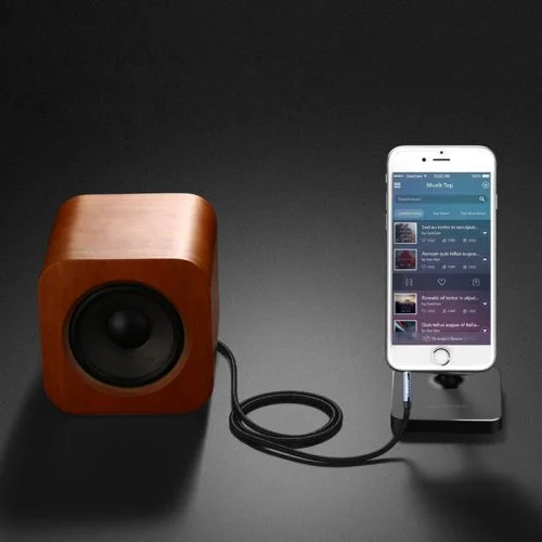 Ugreen AV112 3.5mm Male To Male Round Cable